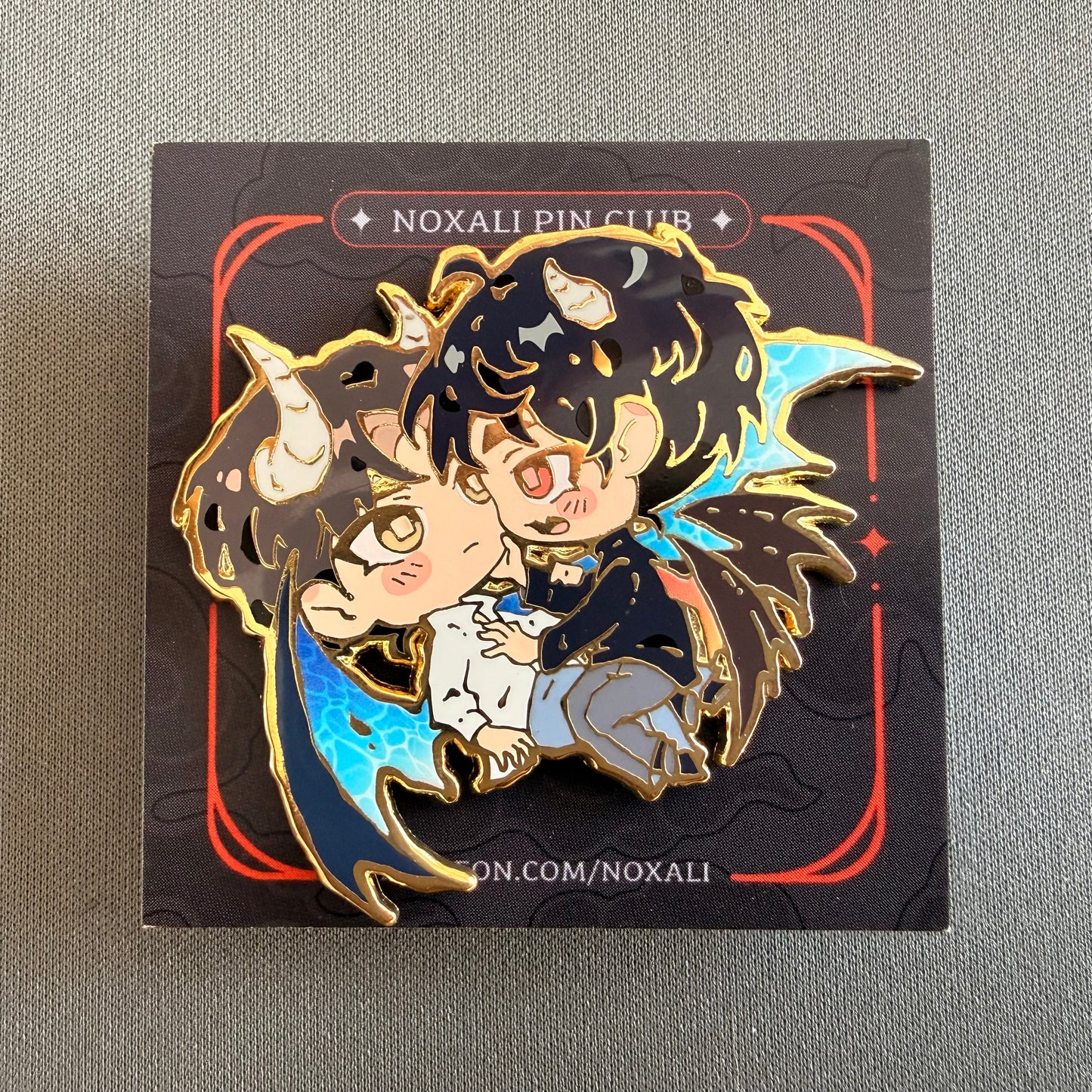 HeXie - Enamel Pin